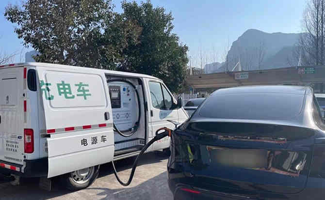 昭苏汽车搭电