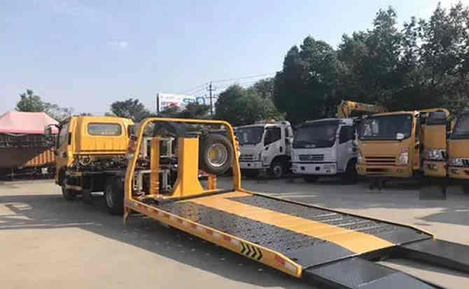 昭苏汽车中途维修案例